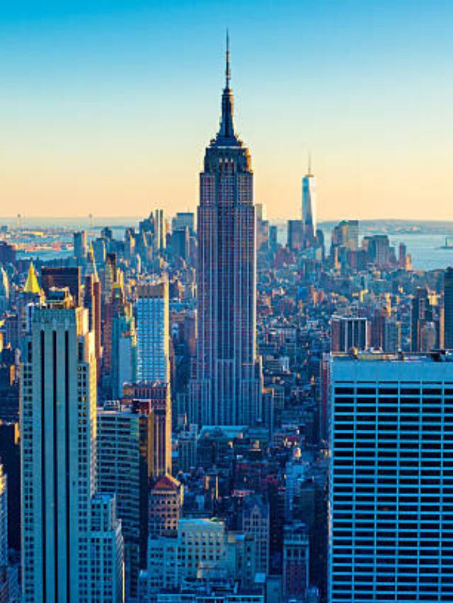 Wide angle view over Manhattan during dusk, New York City, New York State, USA.