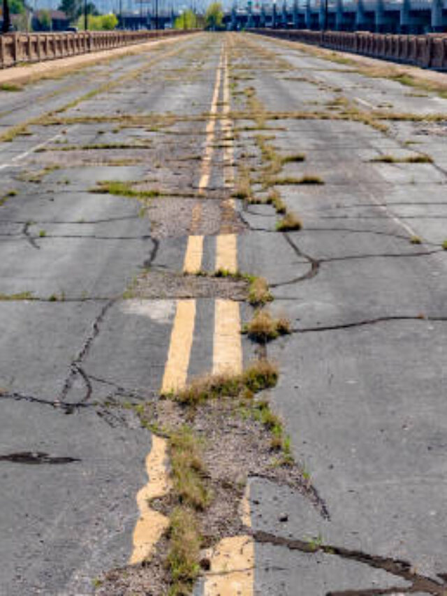 OKLAHOMA-TULSA-ROUTE 66- CYRUS AVERY MEMORIAL BRIDGE